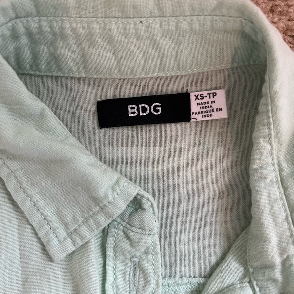 Bdg XS Button Up Shirt - Picture 2 of 3